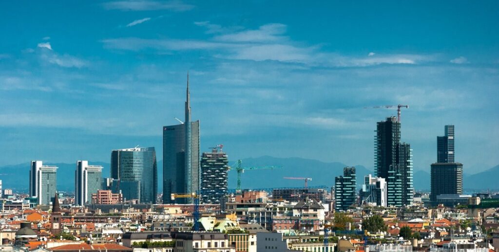 Scopri come ottimizzare la gestione amministrativa degli affitti brevi a Milano e massimizzare i tuoi guadagni seguendo i nostri consigli esperti.