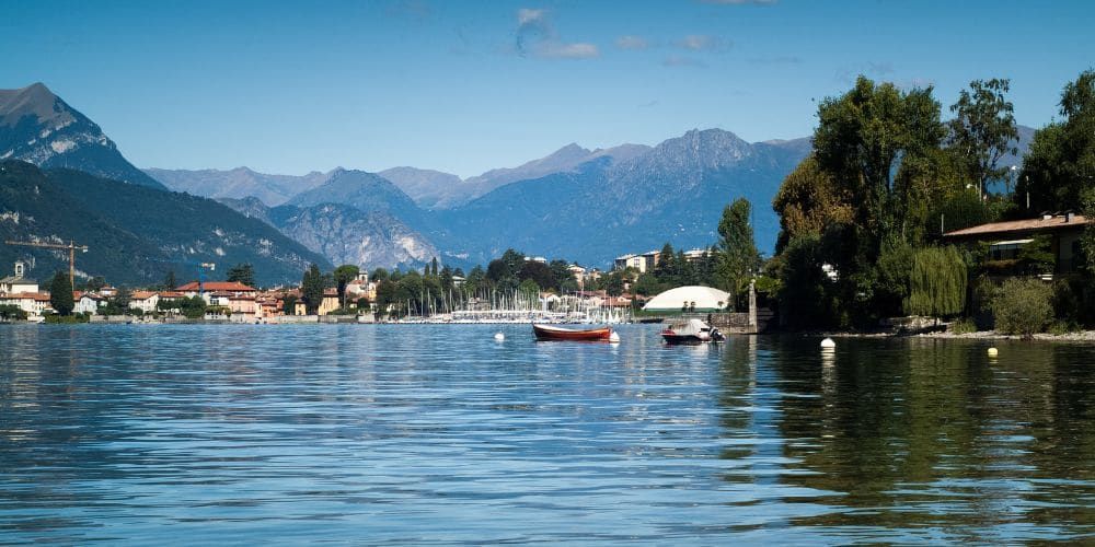 Scopri come gestire affitti brevi senza stress a Como con consigli pratici e soluzioni innovative per un'esperienza impeccabile per te e i tuoi ospiti.