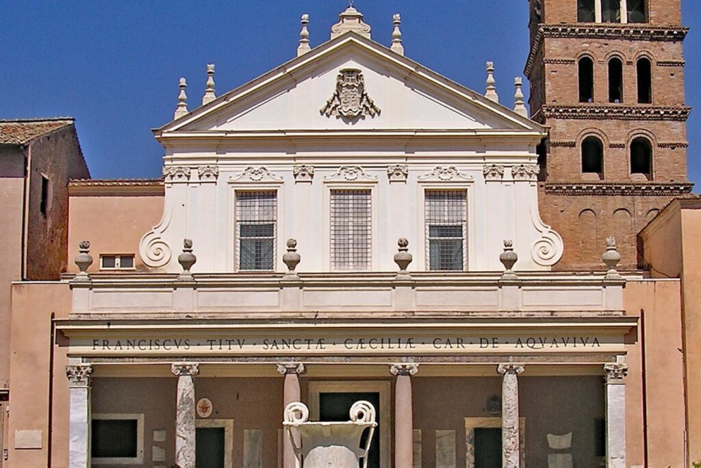 Scopri come la nostra agenzia di affitti brevi vicino alla Chiesa di Santa Cecilia in Trastevere può gestire il tuo immobile con servizi personalizzati e completi.
