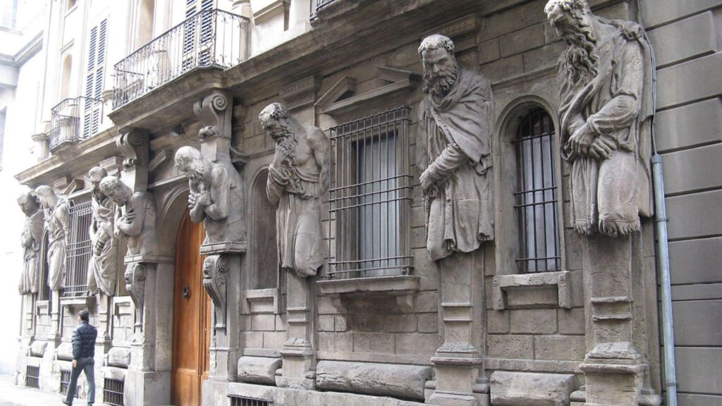 Scopri l'Agenzia Affitti Brevi vicino a Casa degli Omenoni a Milano con servizi completi per massimizzare il tuo investimento immobiliare.