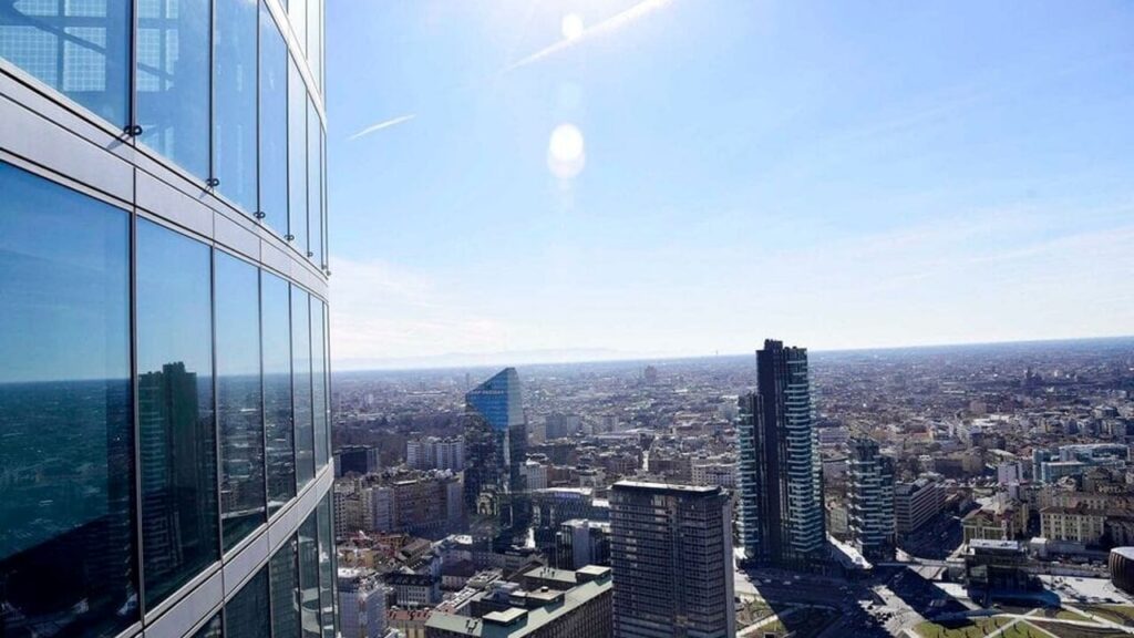 Scopri come l'Agenzia Affitti Brevi vicino al Palazzo Lombardia di Milano può massimizzare il rendimento del tuo immobile con servizi di gestione completi e personalizzati.